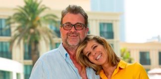 ‘GMB’ star Kate Garraway gives update on husband Derek’s COVID-19 recovery 'GMB' star Kate Garraway gives update on husband Derek's COVID-19 recovery