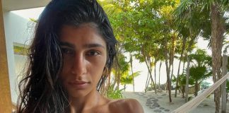 Pornhub star Mia Khalifa goes topless to celebrate new OnlyFans account