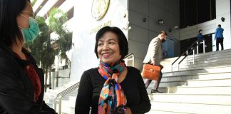 Thai court gives record 43-year sentence for insulting king (Details) Thai court gives record 43-year sentence for insulting king (Details)