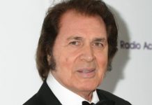 Coronavirus: Engelbert Humperdinck and wife Patricia’s 70-year love story as she dies with Covid Coronavirus: Engelbert Humperdinck and wife Patricia's 70-year love story as she dies with Covid