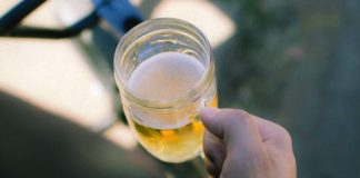 London mum and her children drank own urine believing it was Covid cure (Report) London mum and her children drank own urine believing it was Covid cure (Report)