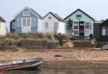 Two arrested over beach hut attacks, Report Two arrested over beach hut attacks, Report