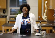 Dasia Taylor: West High senior creates color-changing sutures to detect infection Dasia Taylor: West High senior creates color-changing sutures to detect infection